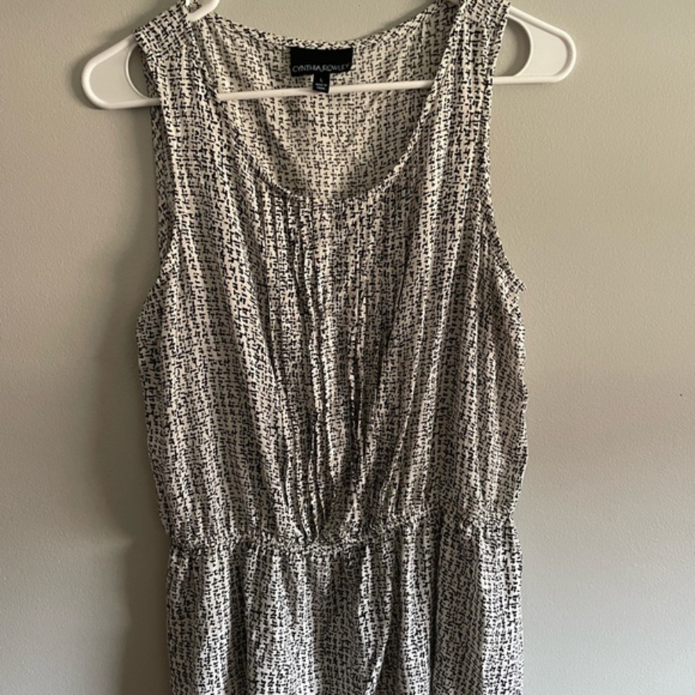Cynthia Rowley Sleeveless Printed top- Black & White